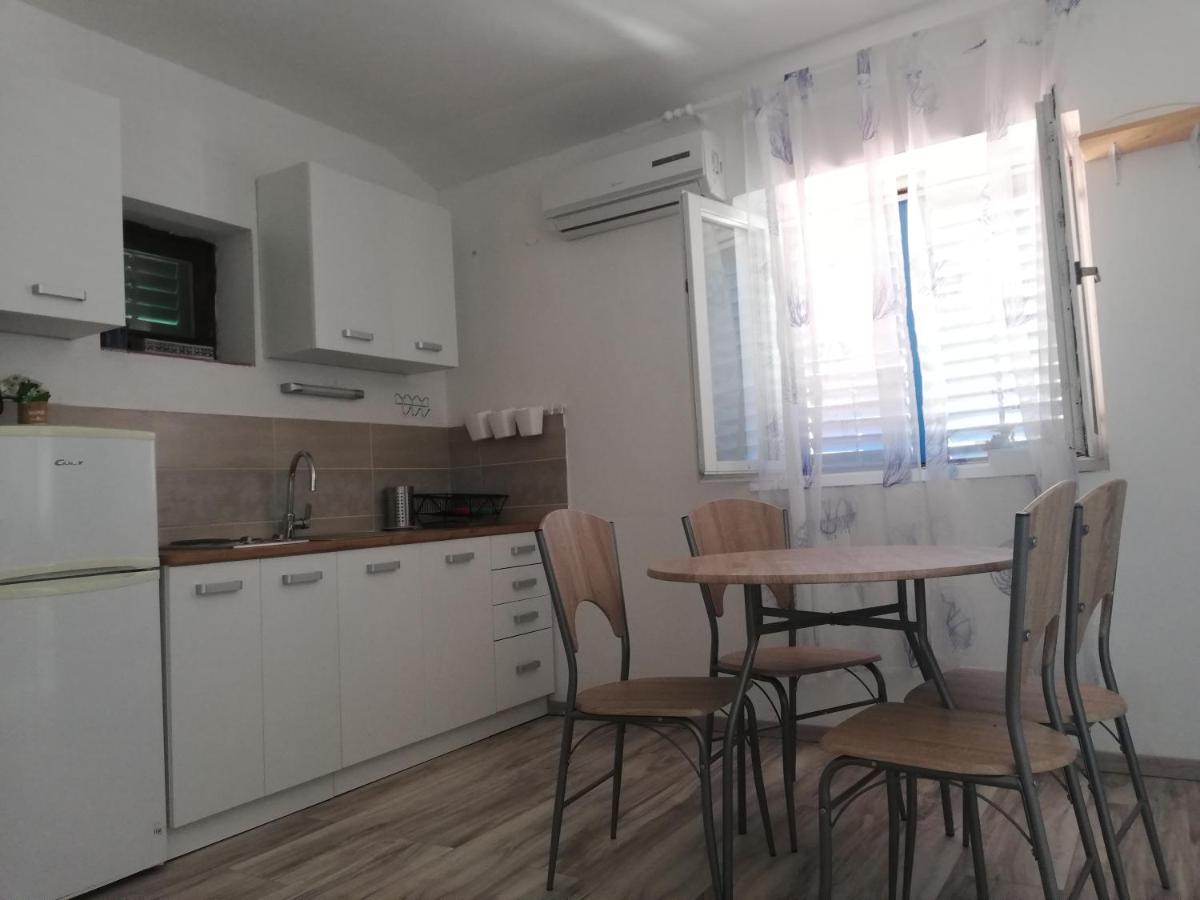Apartments Lucija Solaris Šibenik Eksteriør bilde
