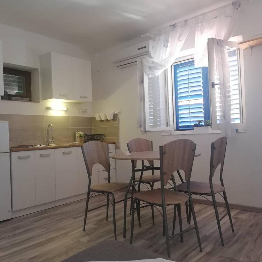 Apartments Lucija Solaris Šibenik Eksteriør bilde